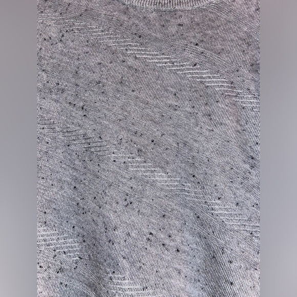 Apt 9 Women’s Large Gray Sweater - Picture 2 of 5